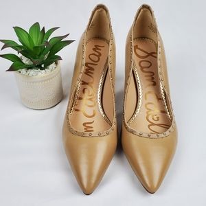 {Sam Edelman} Tiana Scalloped Nude Pump